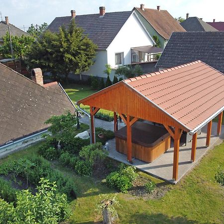 Füzesi Papa Vendégház Harta Esterno foto